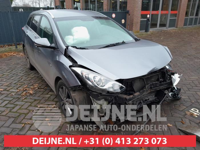 Hyundai I30 Kachel Ventilatiemotor O646711 Donorvoertuig
