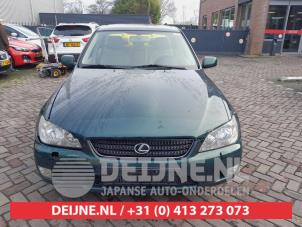 Lexus IS 99-