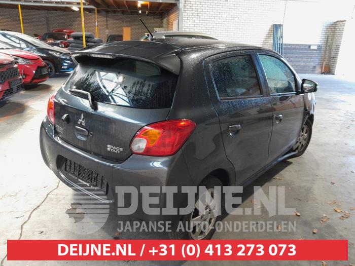 Mitsubishi Space Star 1.2 12V Sloopvoertuig (2015, Donker, Grijs)