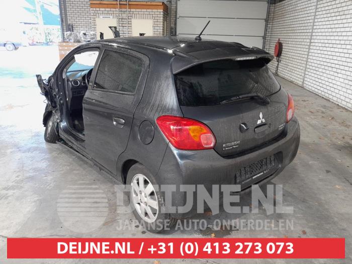 Mitsubishi Space Star 1.2 12V Sloopvoertuig (2015, Donker, Grijs)