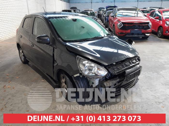 Mitsubishi Space Star 1.2 12V Sloopvoertuig (2015, Donker, Grijs)