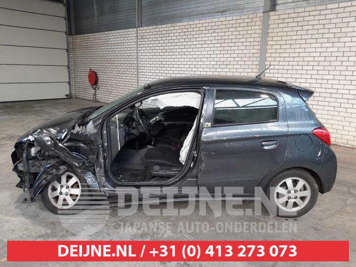 Mitsubishi Space Star 1.2 12V Sloopvoertuig (2015, Donker, Grijs)