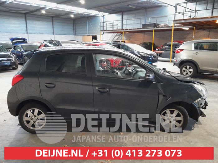 Mitsubishi Space Star 1.2 12V Sloopvoertuig (2015, Donker, Grijs)