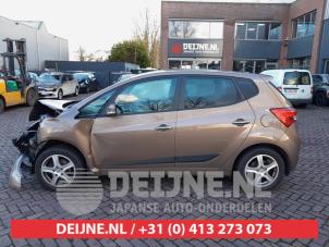 Hyundai IX20 10-