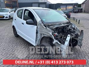 Suzuki Alto Portier 4Deurs links-voor O641608 Donorvoertuig