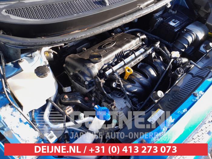 Kia Venga 1.4 CVVT 16V Sloopvoertuig (2010, Blauw)