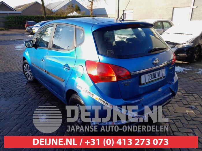 Kia Venga 1.4 CVVT 16V Sloopvoertuig (2010, Blauw)