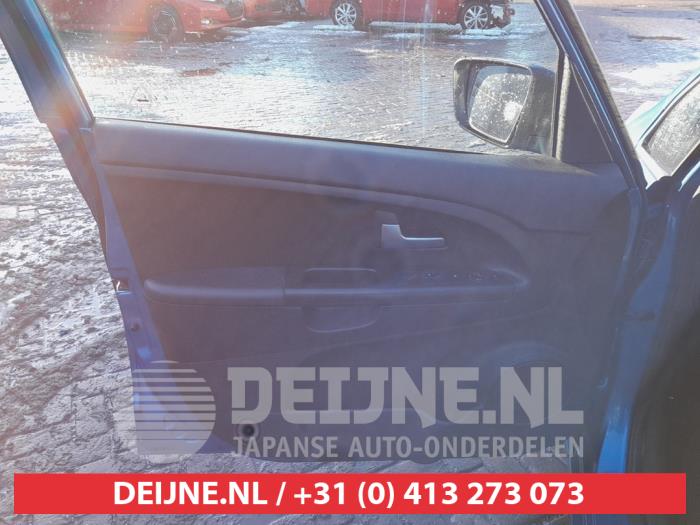 Kia Venga 1.4 CVVT 16V Sloopvoertuig (2010, Blauw)