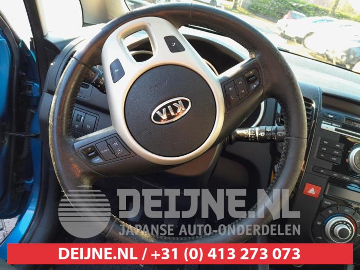Kia Venga 1.4 CVVT 16V Sloopvoertuig (2010, Blauw)