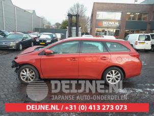 Toyota Auris 13-