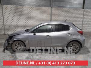 Mazda 2 15-