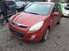 Hyundai i20 1.4i 16V Sloopvoertuig (2009, Rood)