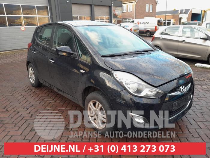 Hyundai IX20 Voorruit O650952 Donorvoertuig
