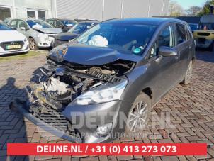 Toyota Verso 09-