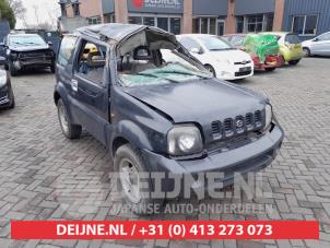 Suzuki Jimny Querlenker unten links vorne O655376 Spenderfahrzeug
