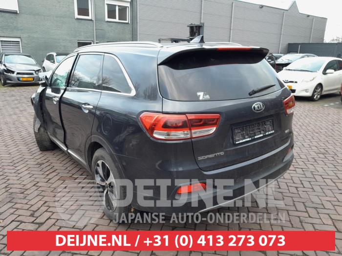 Kia Sorento III 2.2 CRDi 16V VGT 4x4 Sloopvoertuig (2015, Grijs)