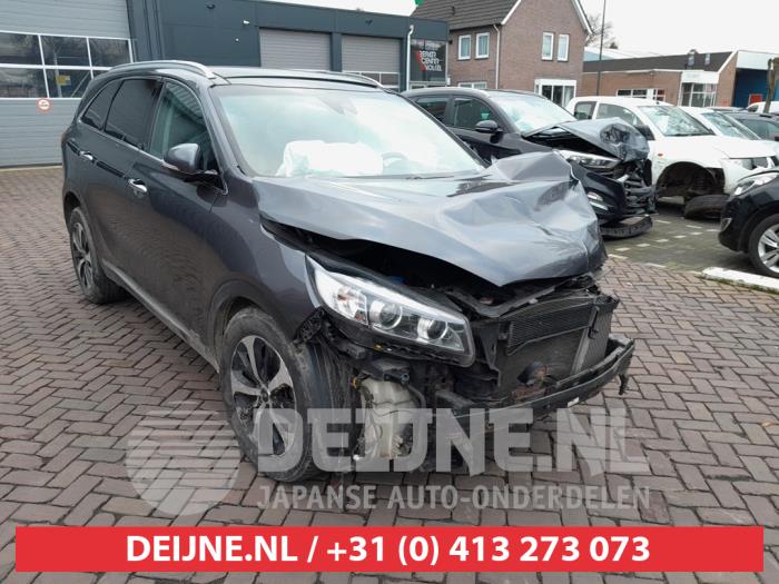 Kia Sorento III 2.2 CRDi 16V VGT 4x4 Sloopvoertuig (2015, Grijs)