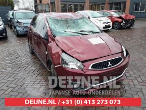 Mitsubishi Space Star Veiligheidsgordel rechts-achter O653998 Donorvoertuig