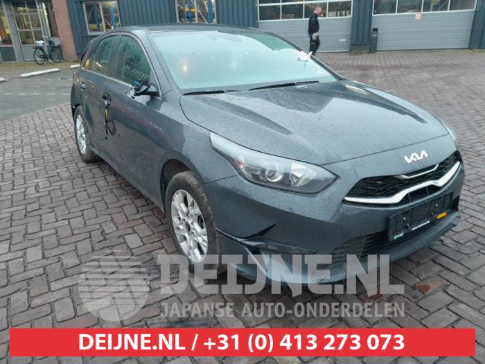 Kia Ceed 1.0i T-GDi 12V Eco-Dynamics+ Sloopvoertuig (2024, Grijs)