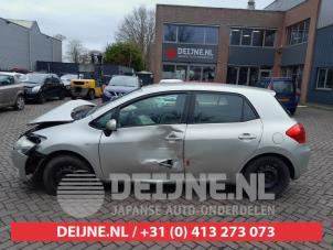 Toyota Auris 07-