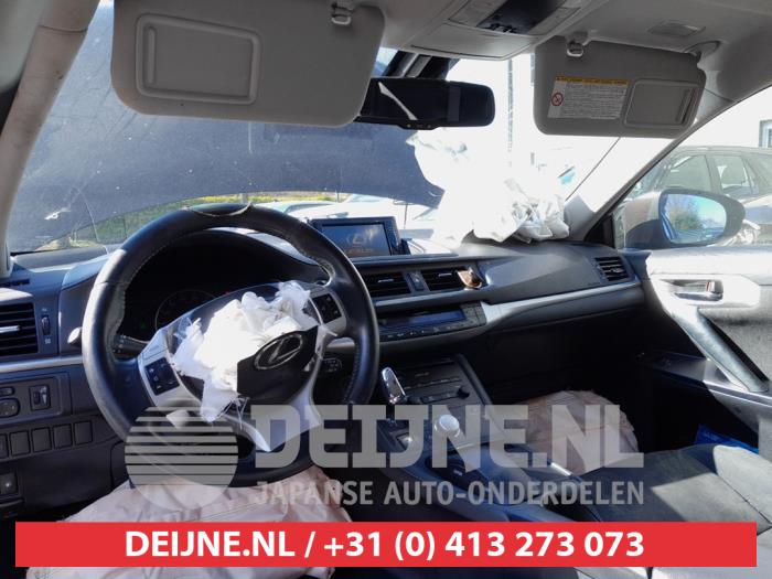 Lexus CT 200h 1.8 16V Sloopvoertuig (2012, Bruin)