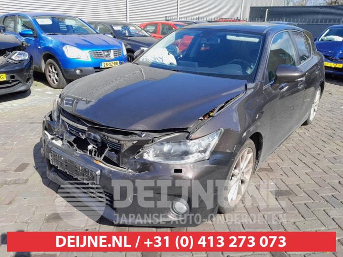 Lexus CT 200h 1.8 16V Sloopvoertuig (2012, Bruin)