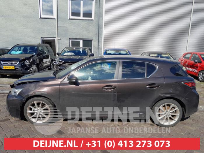 Lexus CT 200h 1.8 16V Sloopvoertuig (2012, Bruin)