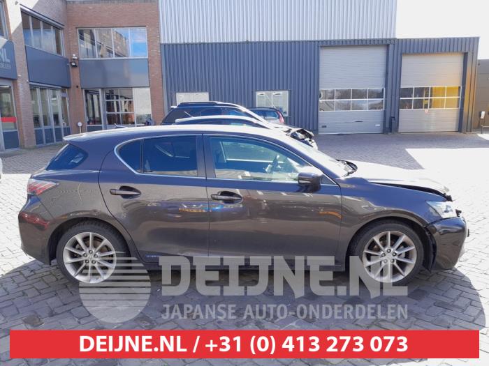 Lexus CT 200h 1.8 16V Sloopvoertuig (2012, Bruin)