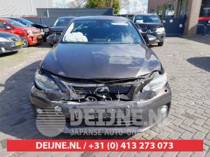Lexus CT 200h 10-