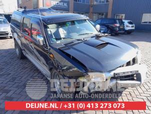 Nissan King Cab Combischakelaar ramen O654300 Donorvoertuig