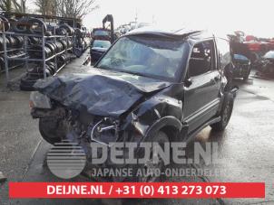 Mitsubishi Pajero 00-