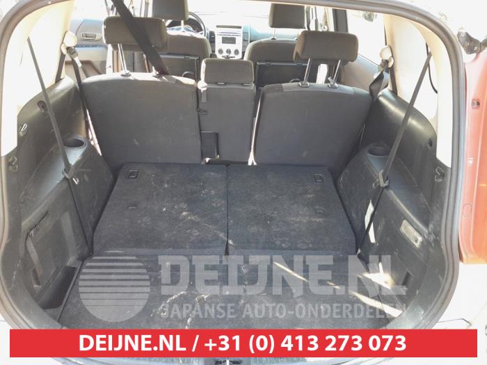 Mazda 5 1.8i 16V Sloopvoertuig (2006, Grijs)