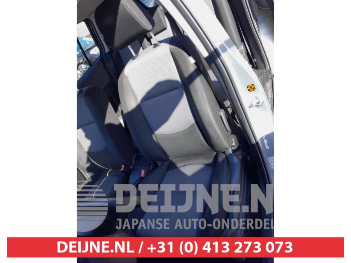 Mazda 5 1.8i 16V Sloopvoertuig (2006, Grijs)