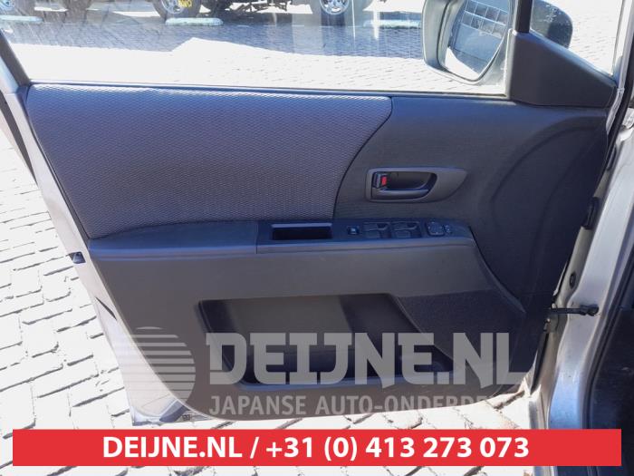 Mazda 5 1.8i 16V Sloopvoertuig (2006, Grijs)