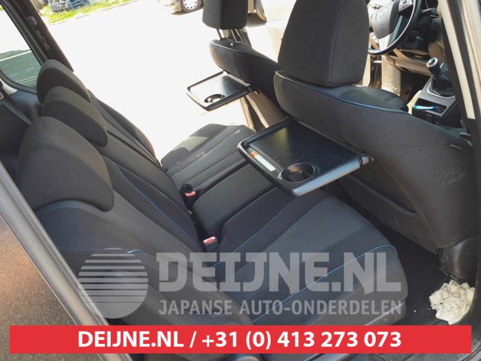 Mazda 5 1.8i 16V Sloopvoertuig (2010, Zwart)