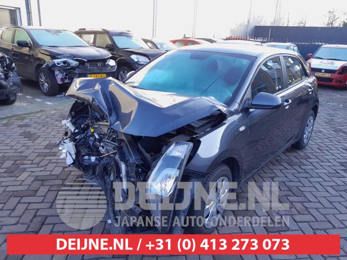 Kia Rio IV 1.2 MPI 16V Sloopvoertuig (2021, Grijs)