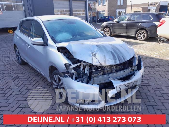 Nissan Pulsar Getriebe O653344 Spenderfahrzeug