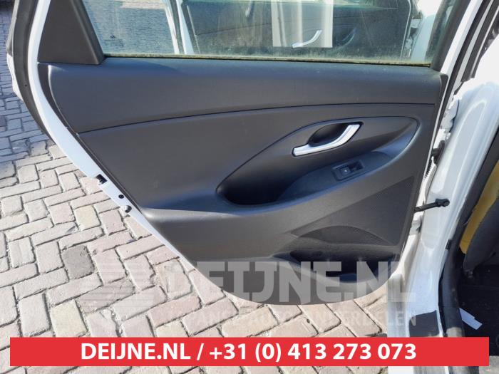 Hyundai i30 1.0 T-GDI 12V Sloopvoertuig (2018, Wit)