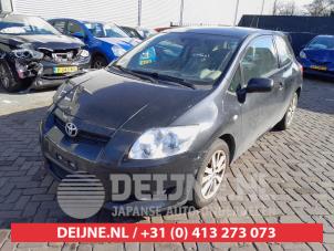 Toyota Auris 07-