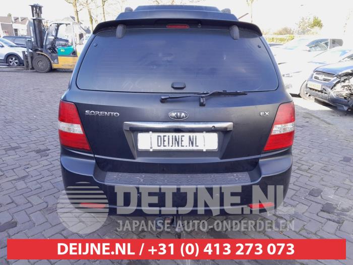 Kia Sorento I 2.5 CRDi 16V VGT Sloopvoertuig (2007, Zwart)