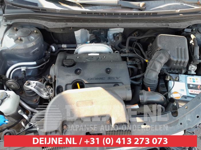 Hyundai i30 1.6 CVVT 16V Sloopvoertuig (2007, Grijs)