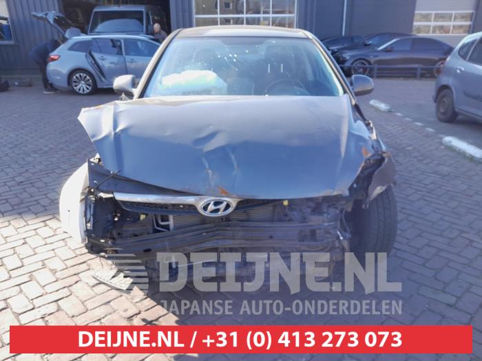 Hyundai i30 1.6 CVVT 16V Sloopvoertuig (2007, Grijs)