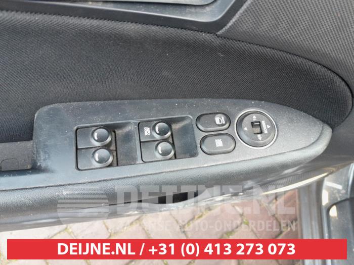 Hyundai i30 1.6 CVVT 16V Sloopvoertuig (2007, Grijs)