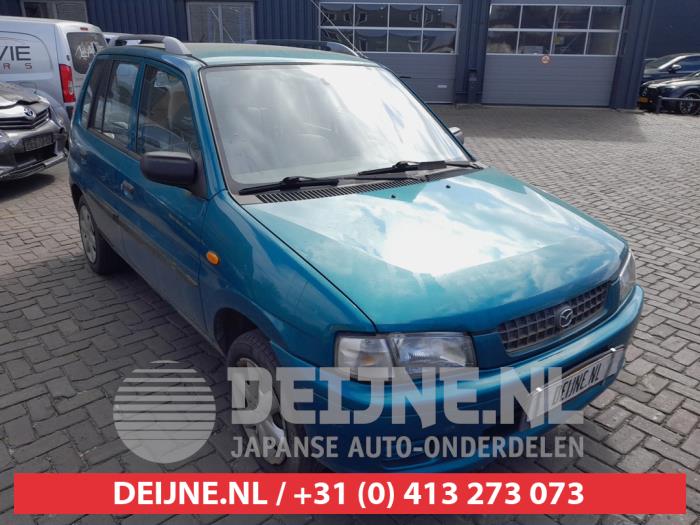 Mazda Demio Abgaskrümmer O663600 Spenderfahrzeug