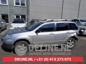 Mitsubishi Outlander 03-
