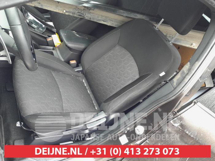 Mitsubishi ASX 2.0 MIVEC 16V Sloopvoertuig (2019, Bruin)