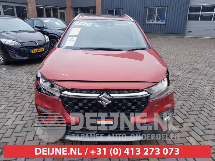 Suzuki S-Cross 1.4 Boosterjet Smart Hybrid AllGrip Sloopvoertuig (2024, Rood)