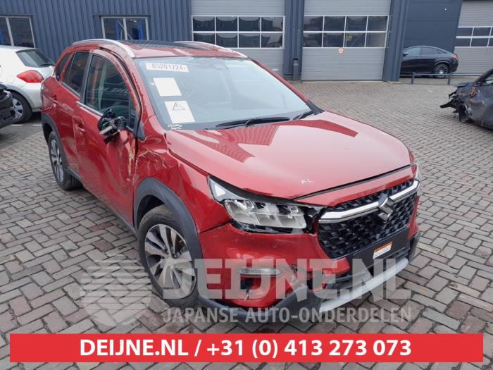 Suzuki S-Cross 1.4 Boosterjet Smart Hybrid AllGrip Sloopvoertuig (2024, Rood)