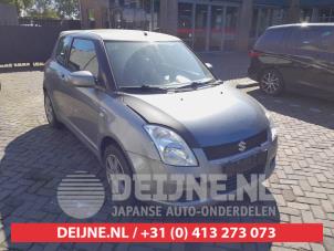 Suzuki Swift Extra Remlicht midden O695608 Donorvoertuig