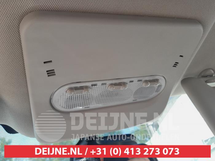 Nissan Qashqai 1.6 DIG-T 163 16V Sloopvoertuig (2016, Donker, Paars)